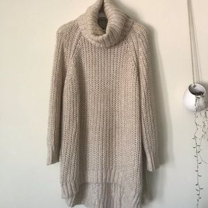 Oversized sweater, chunky sweater, turtleneck
